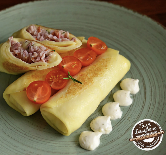 Млинці з шинкою та голландським сиром
